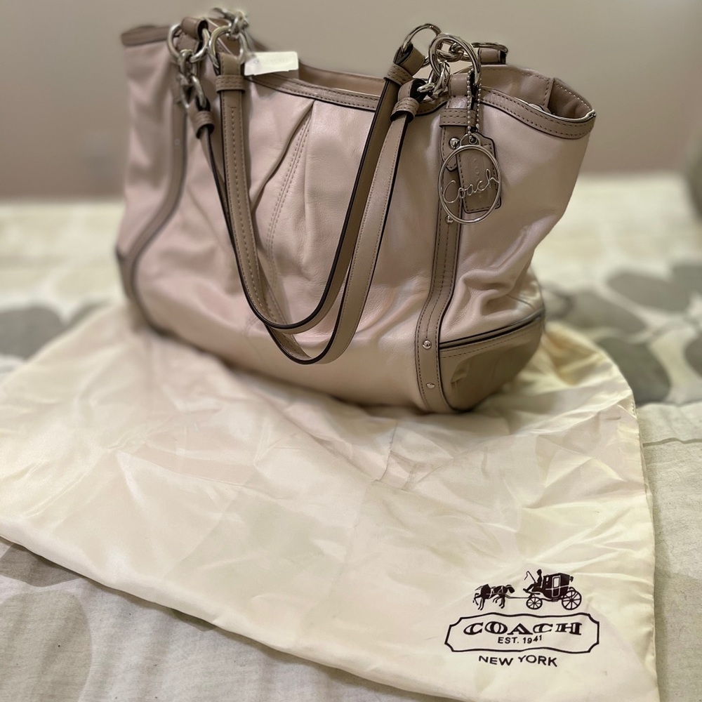 NWT Coach purse